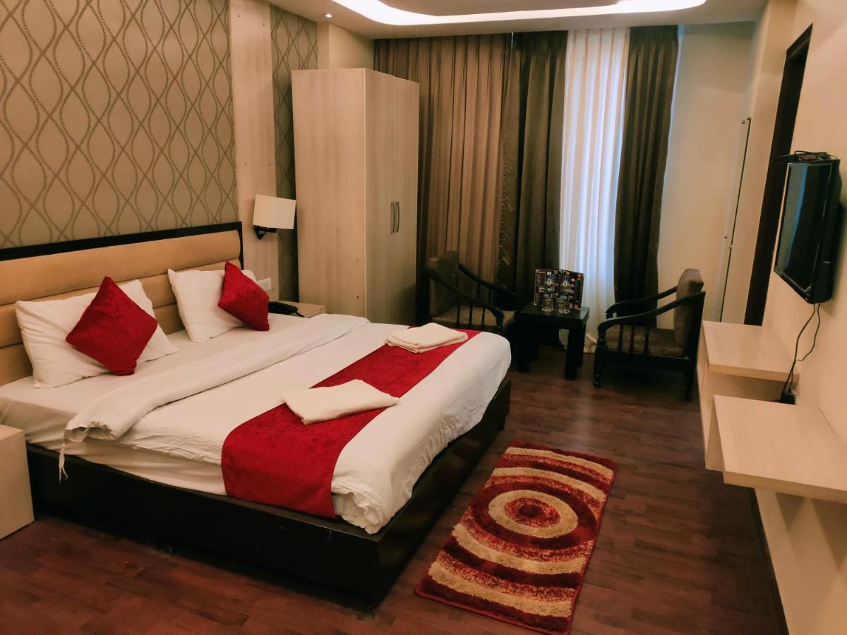 Hotel Royal Residency Manali  Exterior photo