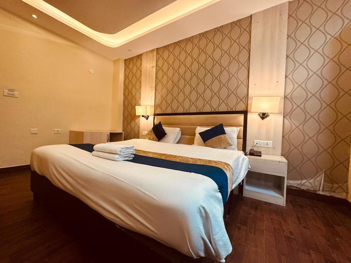 Hotel Royal Residency Manali  Exterior photo